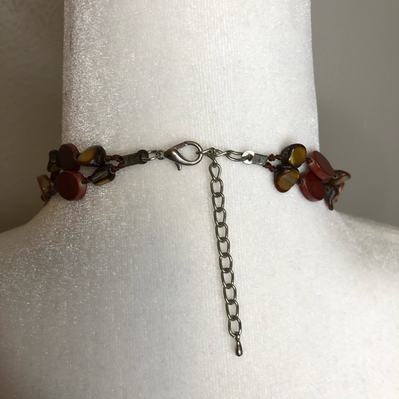 Vintage red shell multistrand statement necklace - Picture 3 of 3